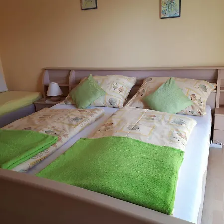 Apartment Ferienwohnung-hochosterwitz