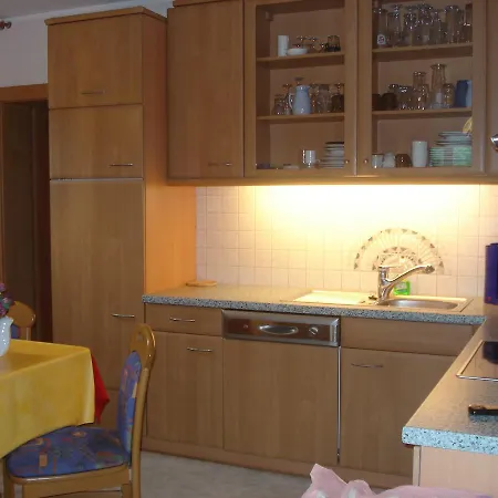 Apartment Ferienwohnung-hochosterwitz Goggerwenig